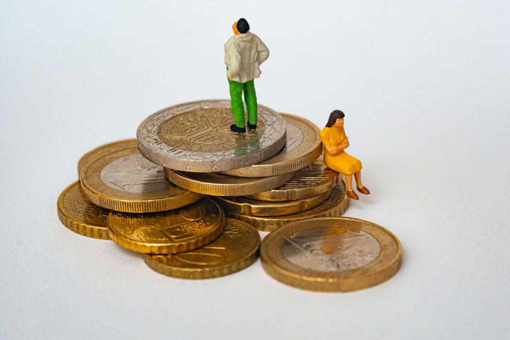 Coins with miniature figurines (2)